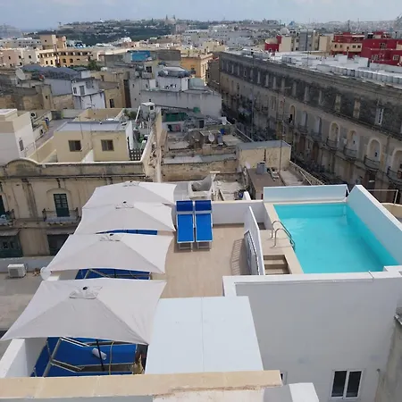 St Gaetan 7 B * Hamrun